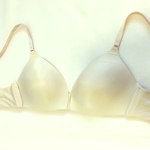 Victoria Secret, No Wire Bra 38B